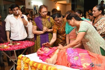 Celebrities Pay Homage to Vijaya Nirmala Garu